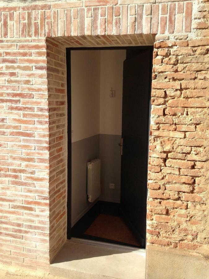 Le T2 Moderne Des Palmiers Au Coeur De Moissac Appartement Buitenkant foto